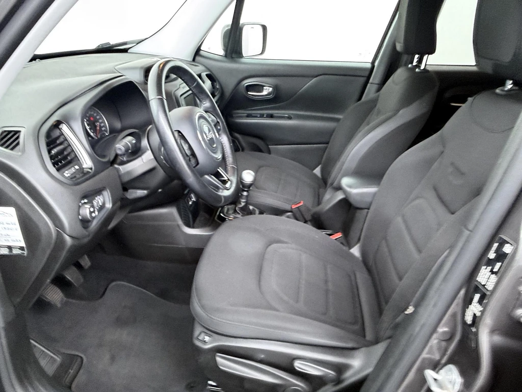 Jeep Renegade – foto 13