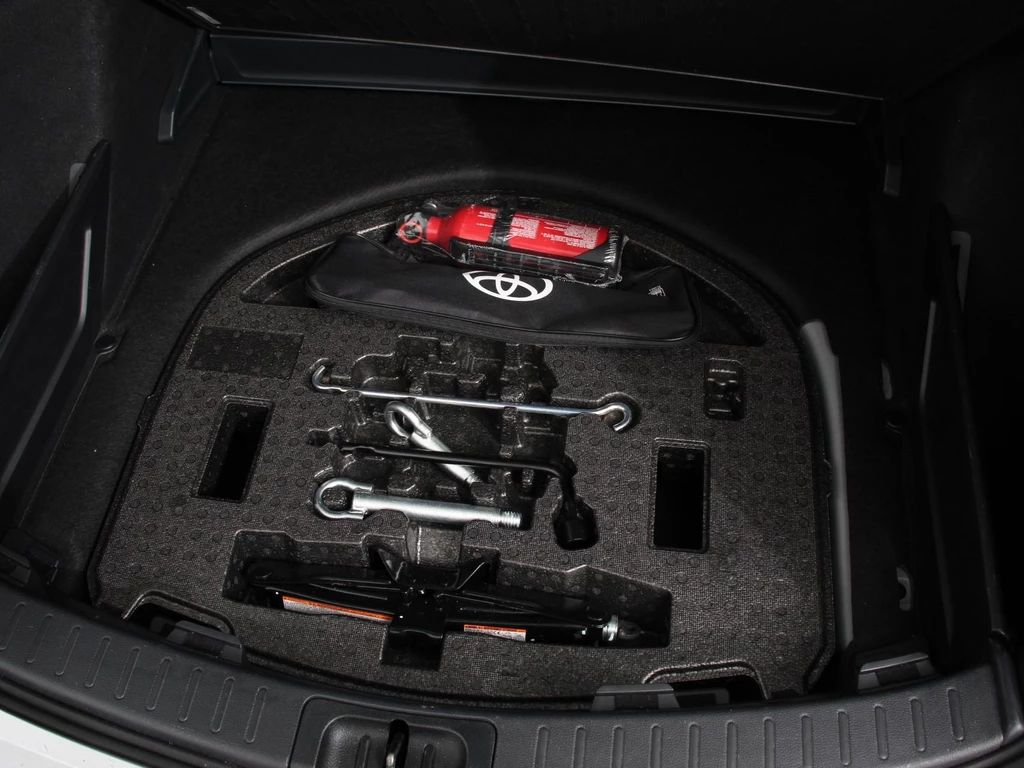 Toyota Corolla Touring Sports – foto 34