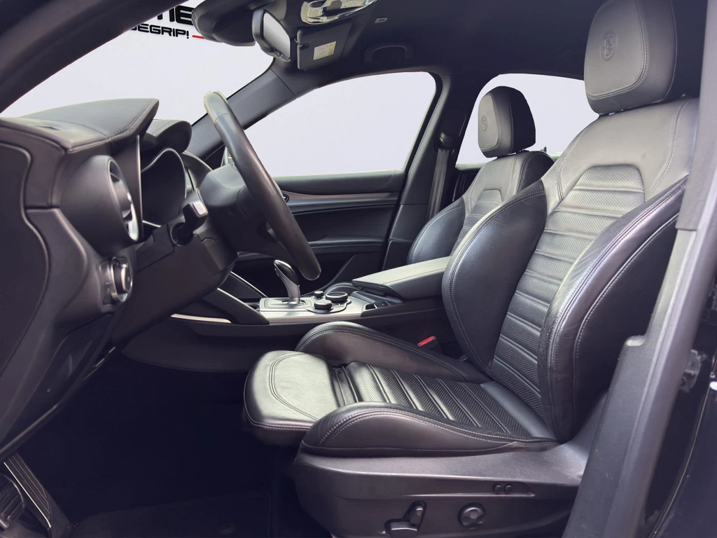 Alfa Romeo Stelvio – foto 12