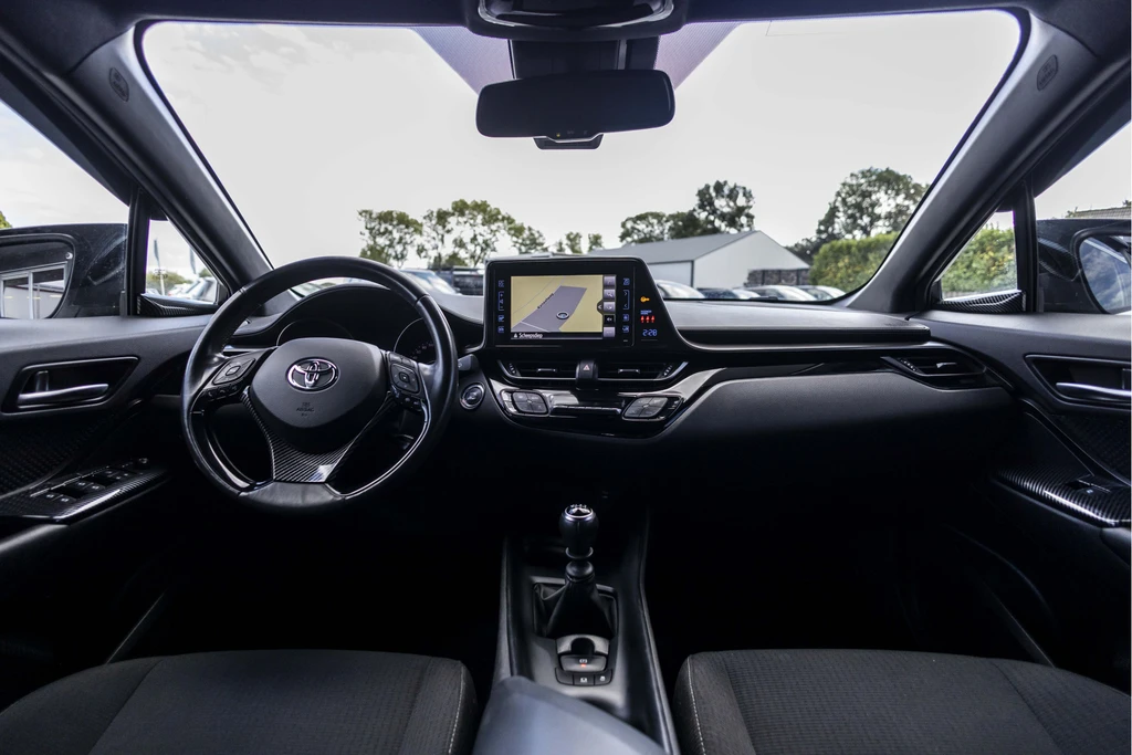 Toyota C-HR – foto 30