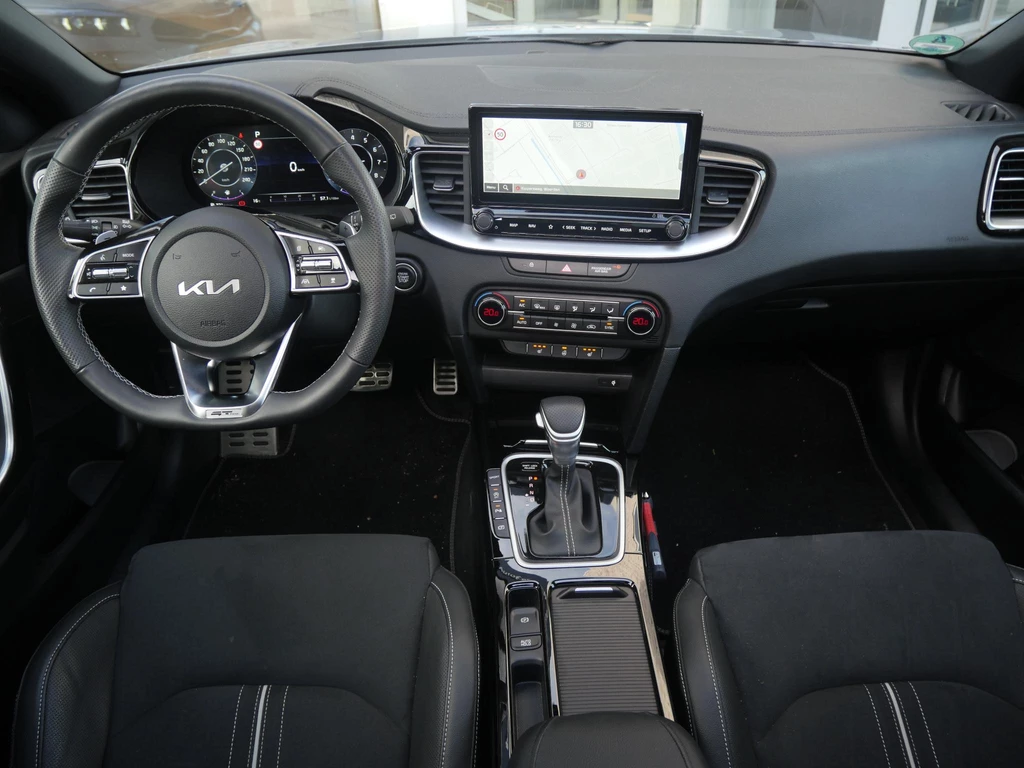 Kia XCeed – foto 12