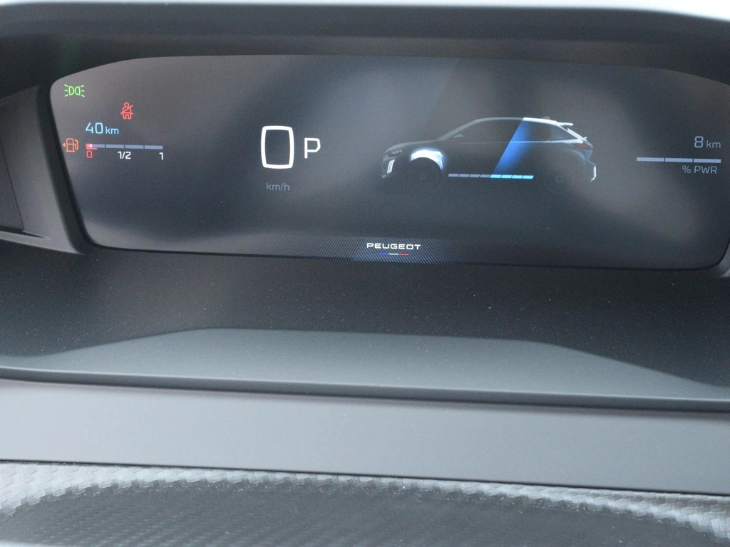 Peugeot 208 – foto 8