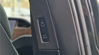 Tesla Model X – thumbnail 39