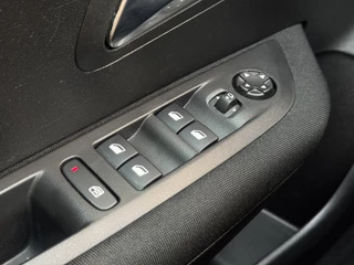 Peugeot 208 – thumbnail 20