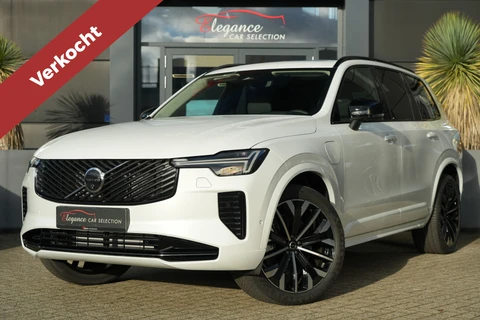 Volvo XC90 2.0 T8 FACELIFT Plug-in hybrid AWD Ultra Dark 455pk Panoramadak/Bowers&Wilkins/Luchtvering