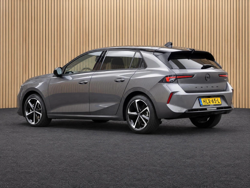 Opel Astra – foto 2
