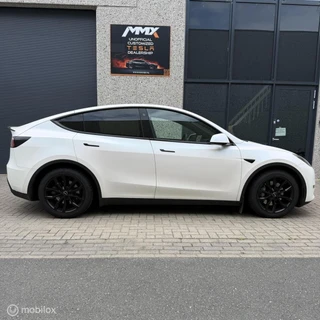 Tesla Model Y – thumbnail 7