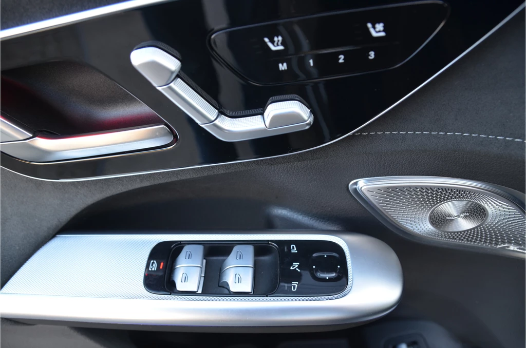 Mercedes-Benz EQE – foto 31