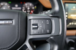 Land Rover Defender – thumbnail 22