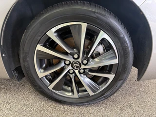 Lexus CT – thumbnail 12