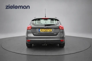 Ford Focus – thumbnail 4