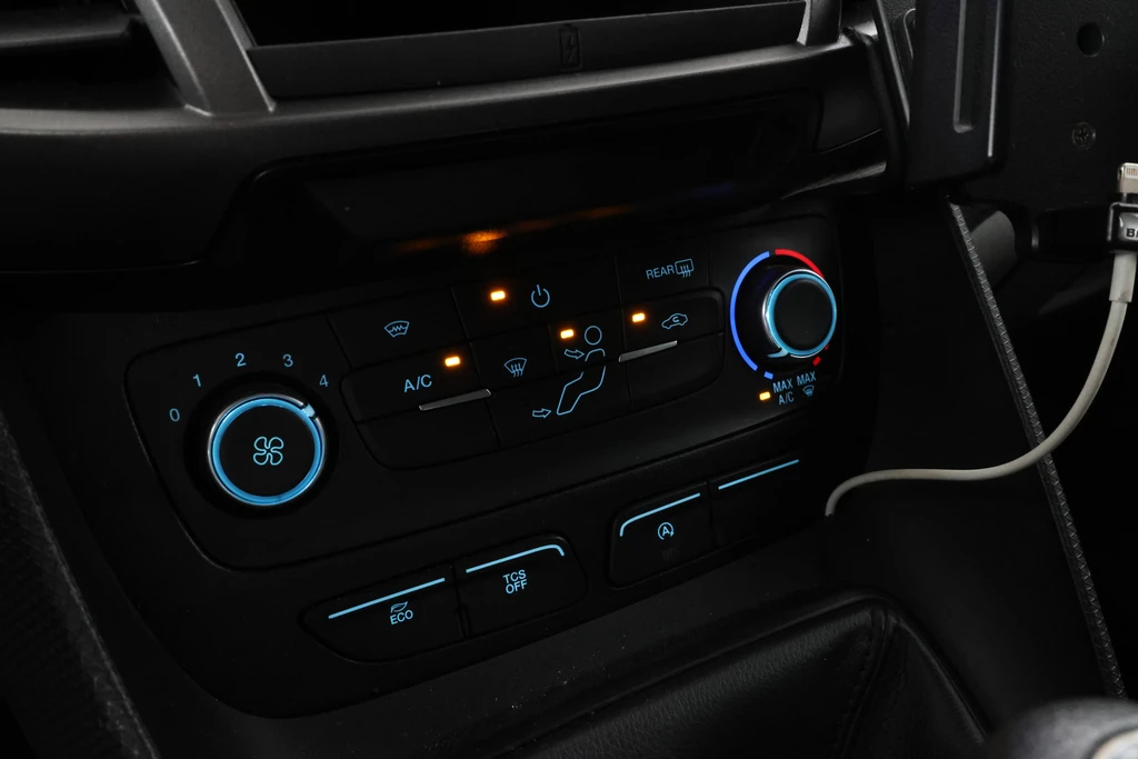 Ford Transit Connect – foto 26