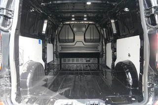 Ford E-Transit Custom – thumbnail 13