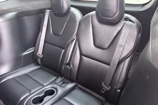 Tesla Model X – thumbnail 10