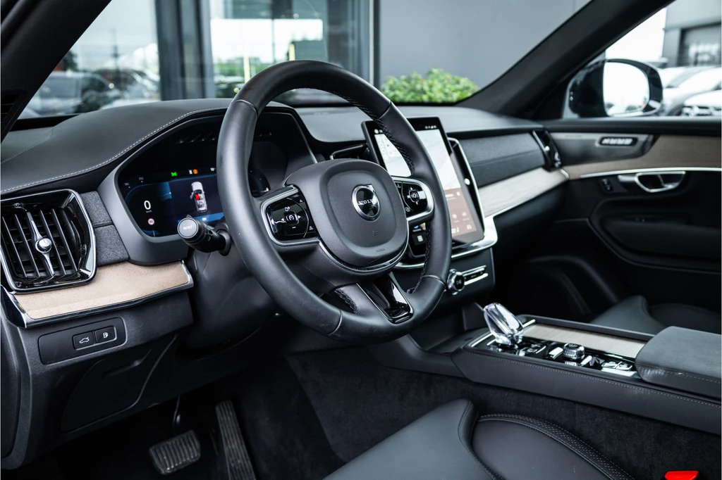Volvo XC90 – foto 9