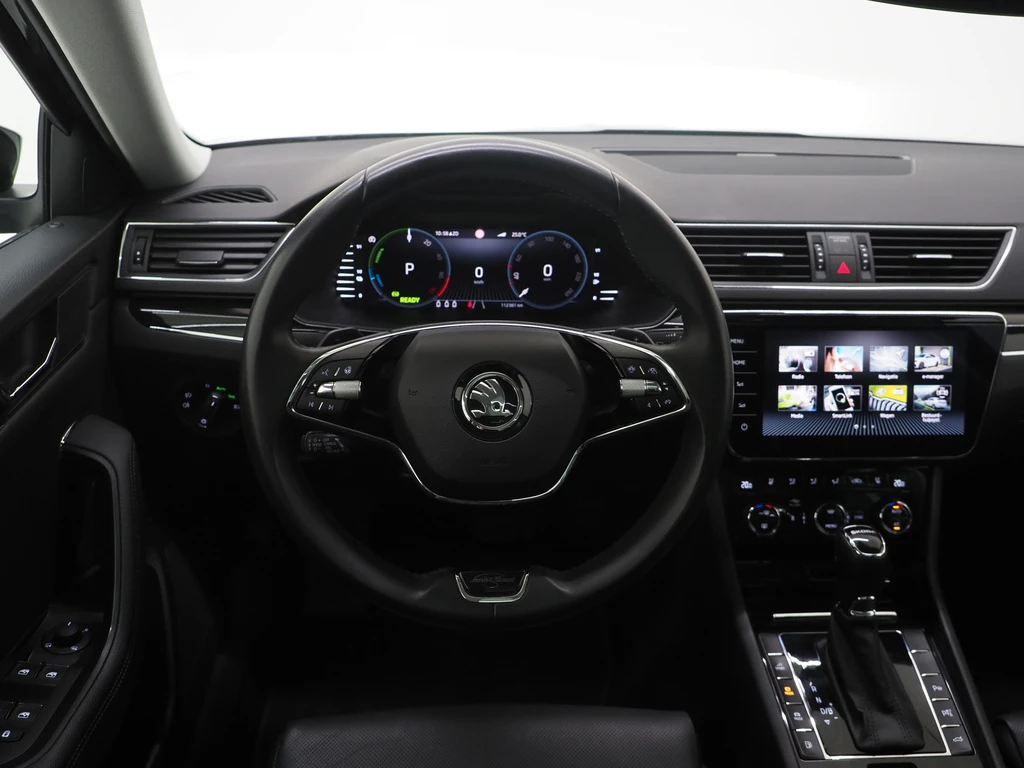Škoda Superb – foto 41