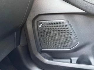 Ford Kuga – thumbnail 40