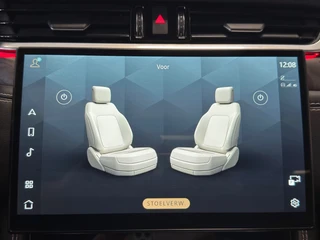 Jaguar F-PACE – thumbnail 28