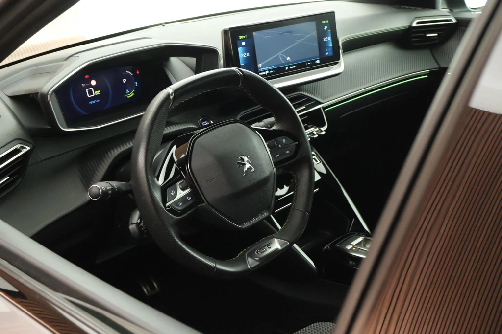 Peugeot e-208 – foto 8