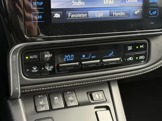 Toyota Auris – thumbnail 25