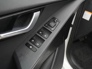 Kia Niro – thumbnail 14