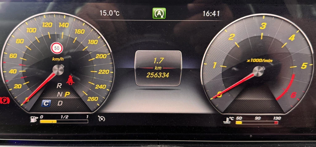 Mercedes-Benz E-Klasse – foto 9