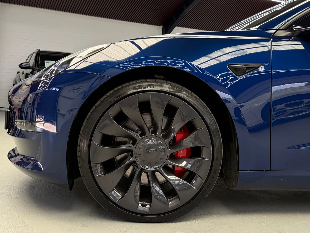 Tesla Model 3 – foto 32