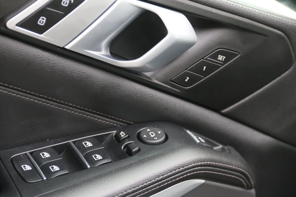BMW X5 – foto 25