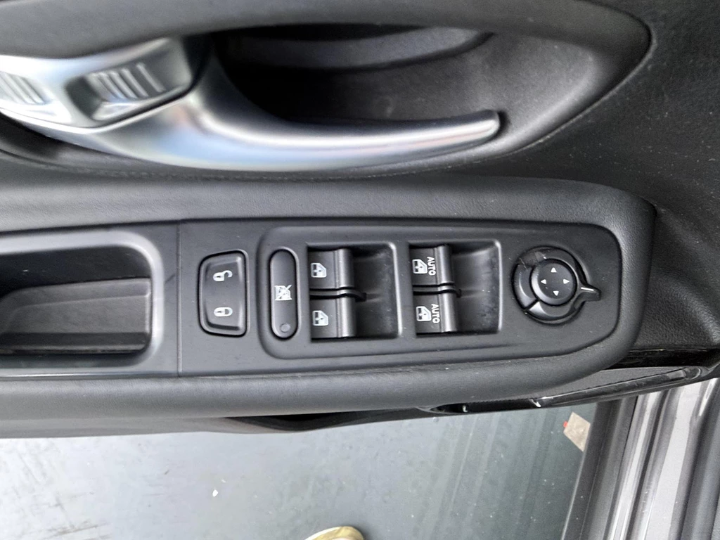 Jeep Renegade – foto 15