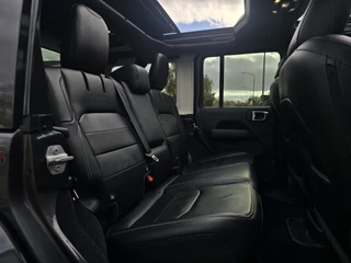 Jeep Wrangler – thumbnail 9