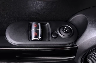 MINI Electric – thumbnail 11