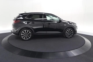 Opel Grandland X – thumbnail 11