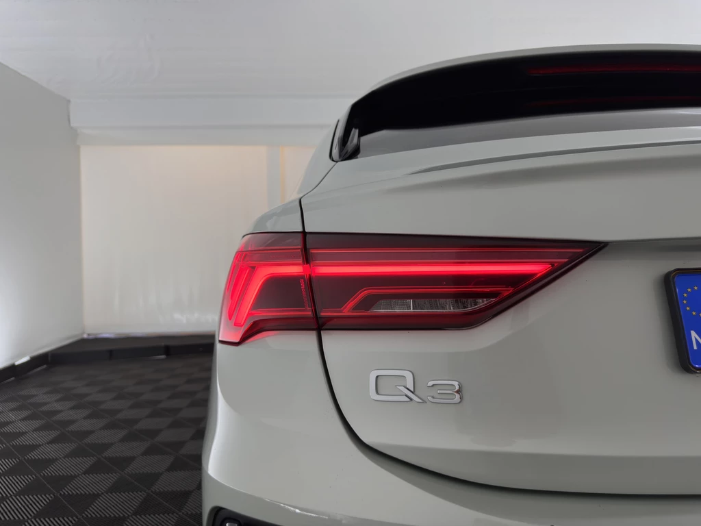 Audi Q3 – foto 26