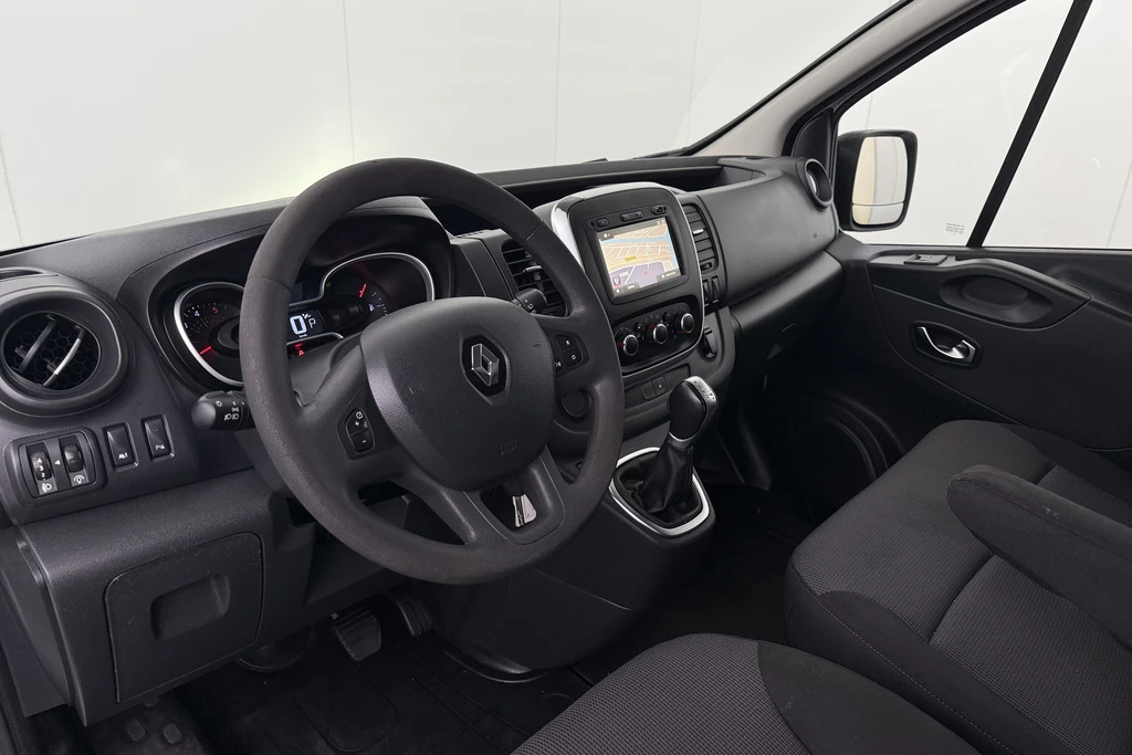 Renault Trafic – foto 8
