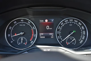 Škoda Superb – thumbnail 27