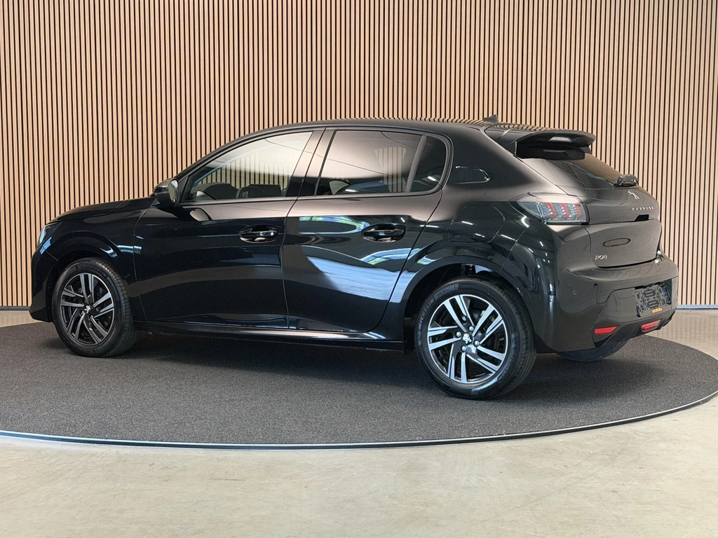 Peugeot 208 – foto 2