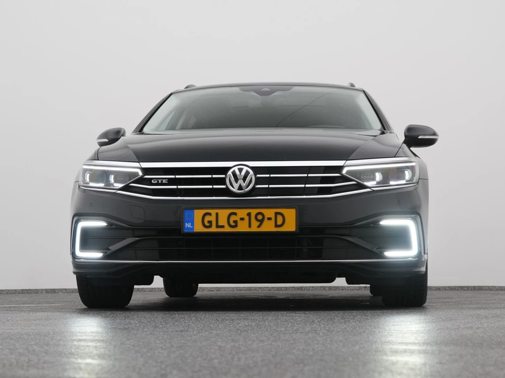 Volkswagen Passat – foto 21