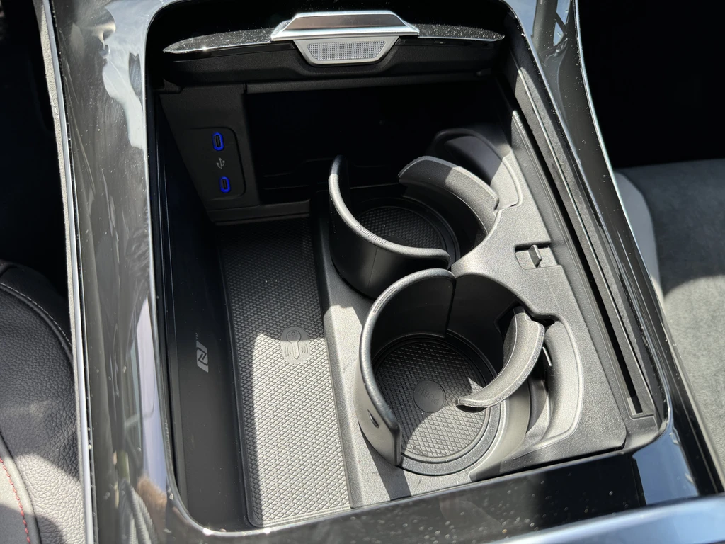 Mercedes-Benz EQE – foto 16