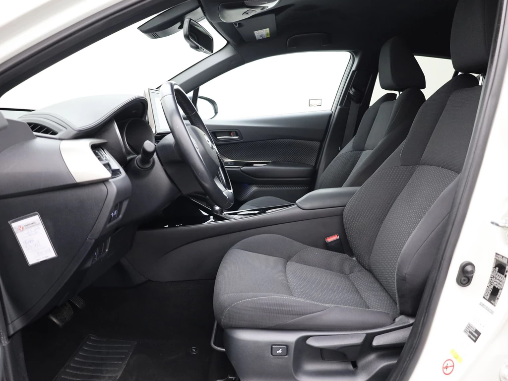 Toyota C-HR – foto 17