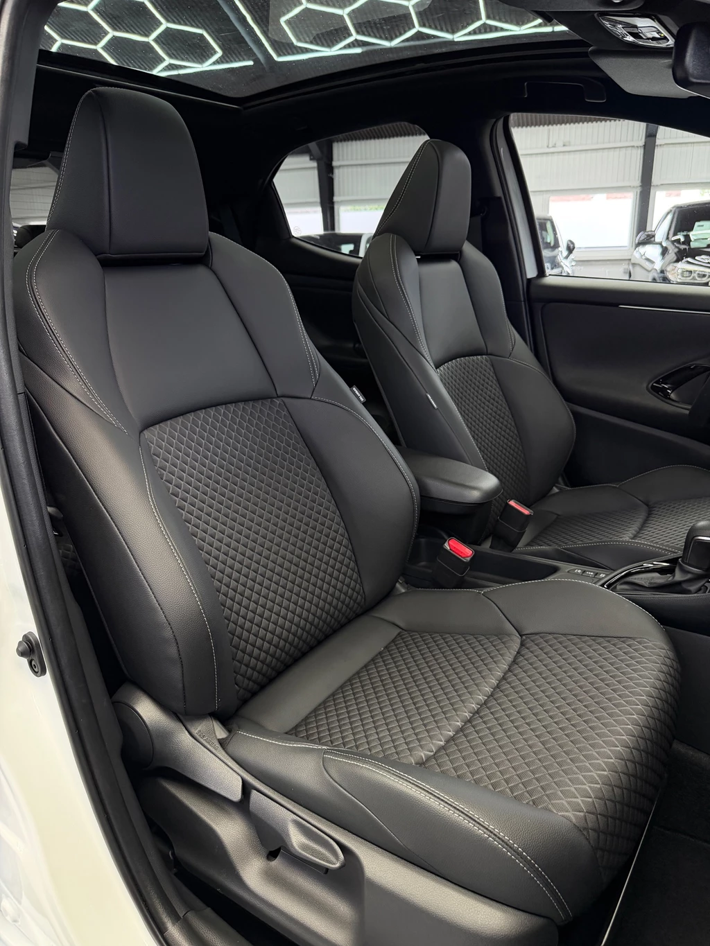 Toyota Yaris – foto 18