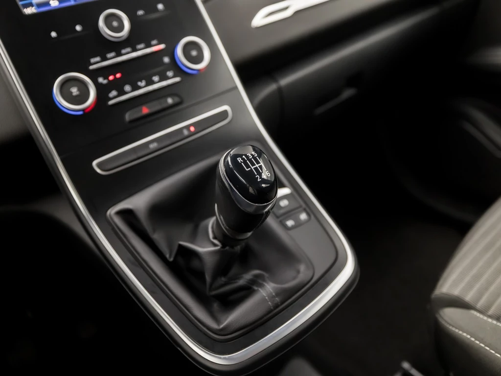 Renault Grand Scénic – foto 12