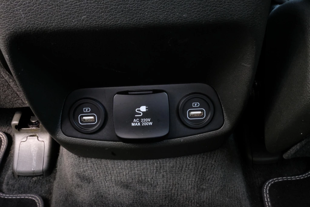 Hyundai Santa Fe – foto 12