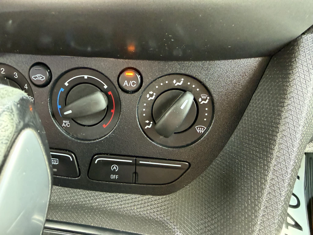 Ford Transit Connect – foto 26