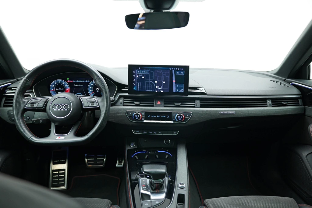 Audi A4 – foto 16