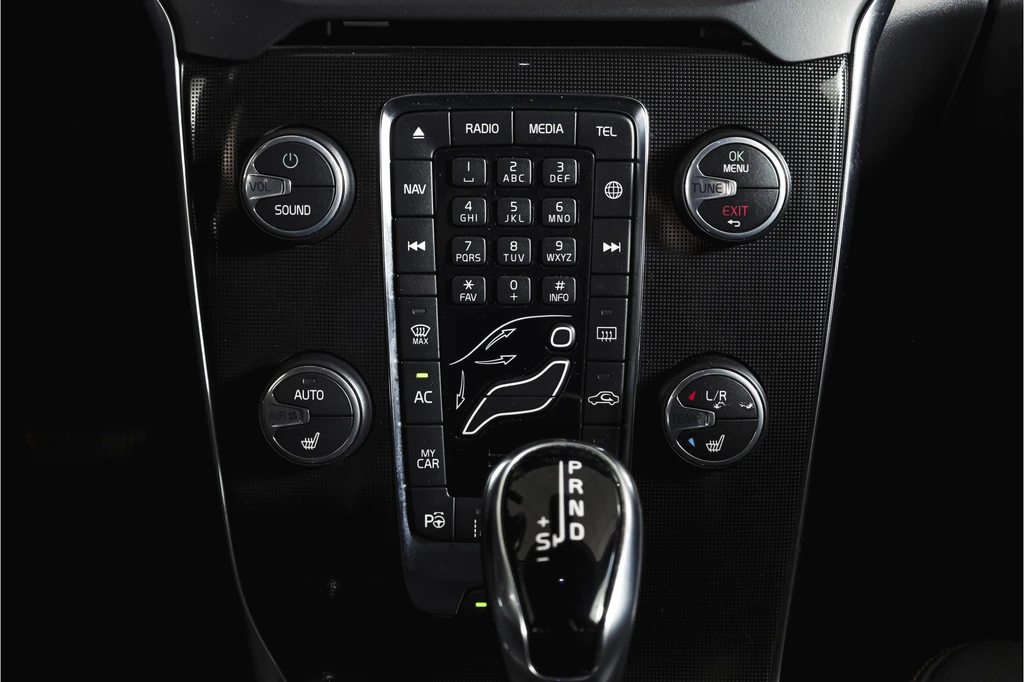 Volvo V40 – foto 32