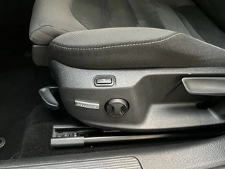 Volkswagen Golf – thumbnail 21