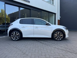 Peugeot 208 – thumbnail 10