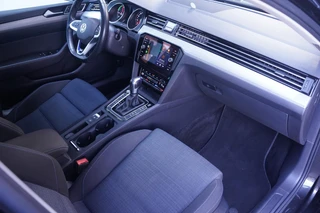 Volkswagen Passat – thumbnail 53