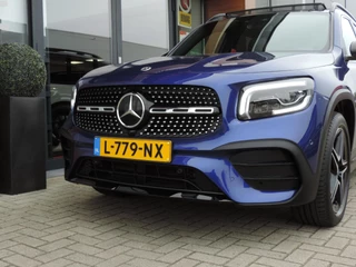 Mercedes-Benz GLB – thumbnail 2