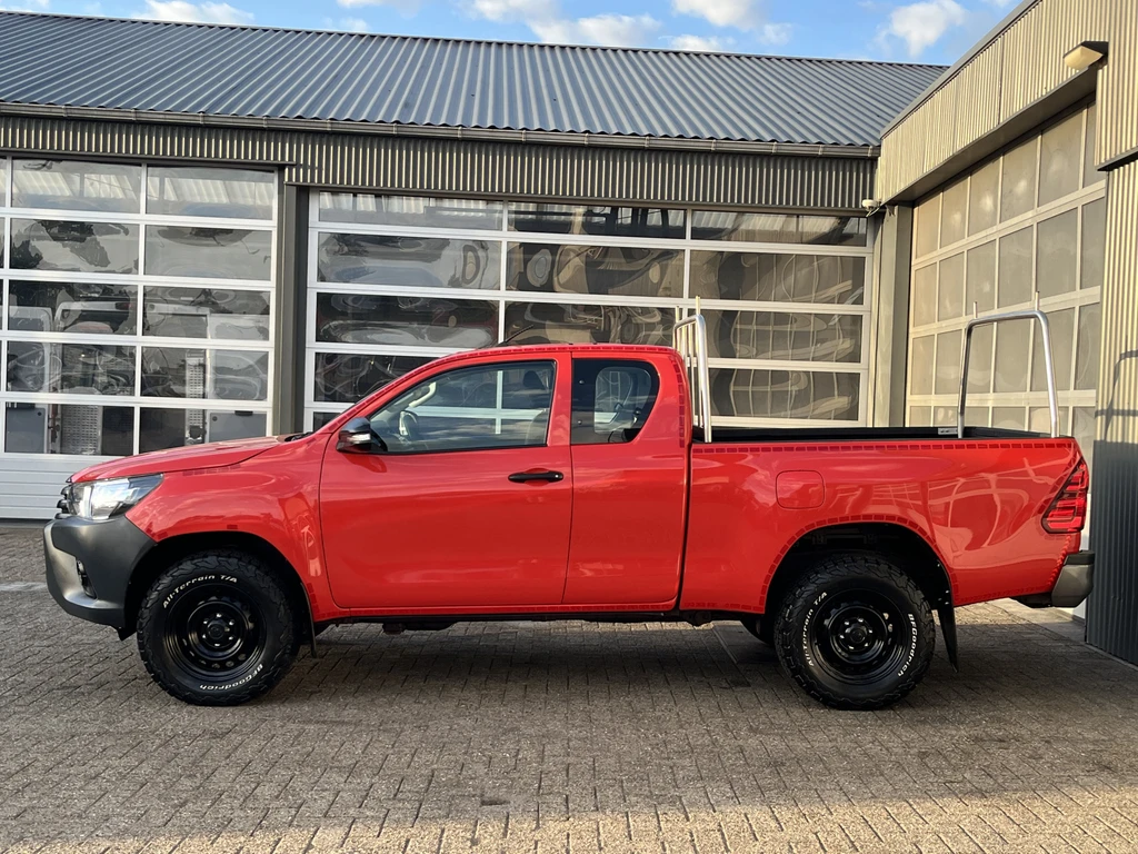 Toyota Hilux – foto 2